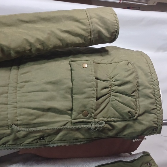 Z&I ladies coat size m in a beautiful fall green super soft super warm ♥️ 😍 ❤️ - Picture 4 of 9